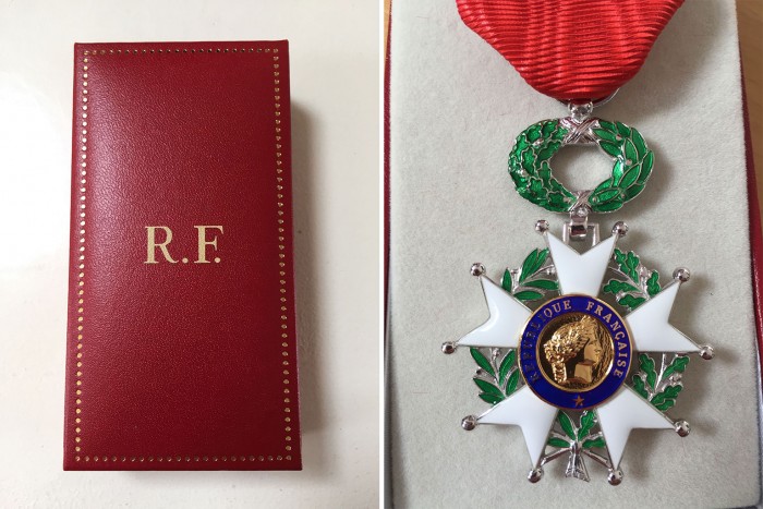 Legion d'honneur presented to Marc van Hasselt