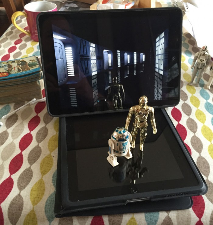 C3PO and R2D2 on the Death Star Stage