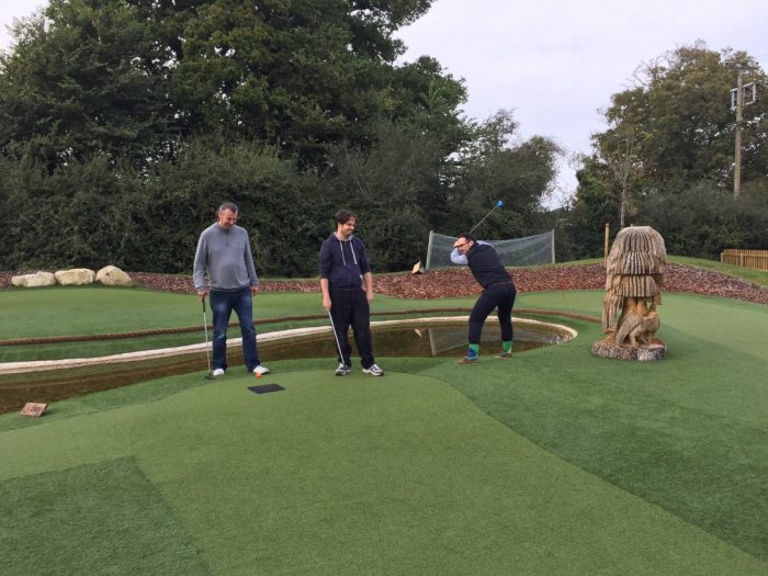 Idiot Golfing